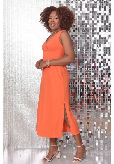 VESTIDO-CANELADO-MIDI-DECOTE-TRANSPASSADO